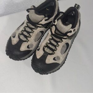 Merrell Size 8 Chameleon Gore-Tex Low Walnut/Light Grey Trail Shoes